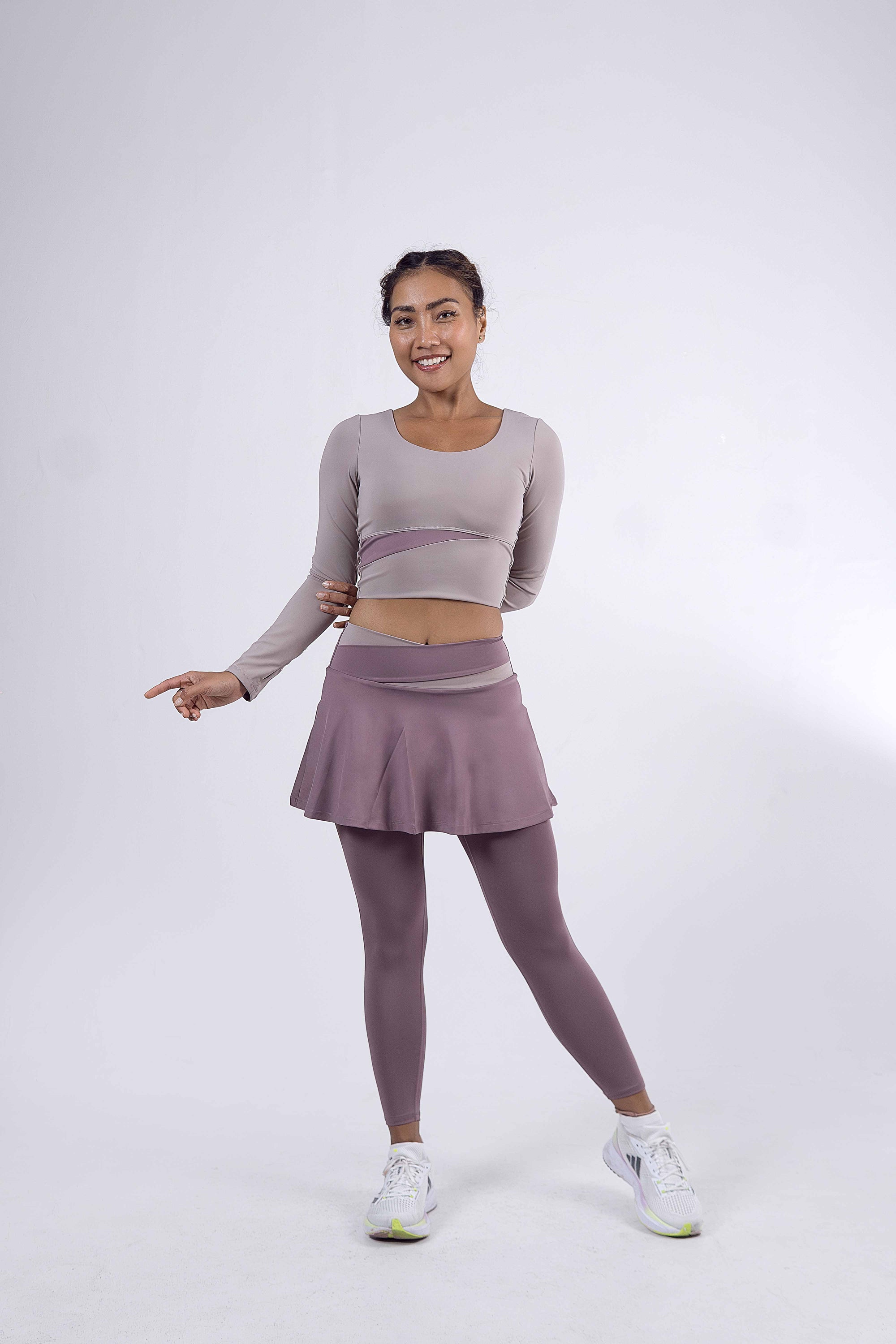 Haya Set - Longsleeve Sportbra with Long Leggings Skort